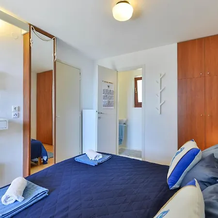 Kondura With A Sea View Holiday home *